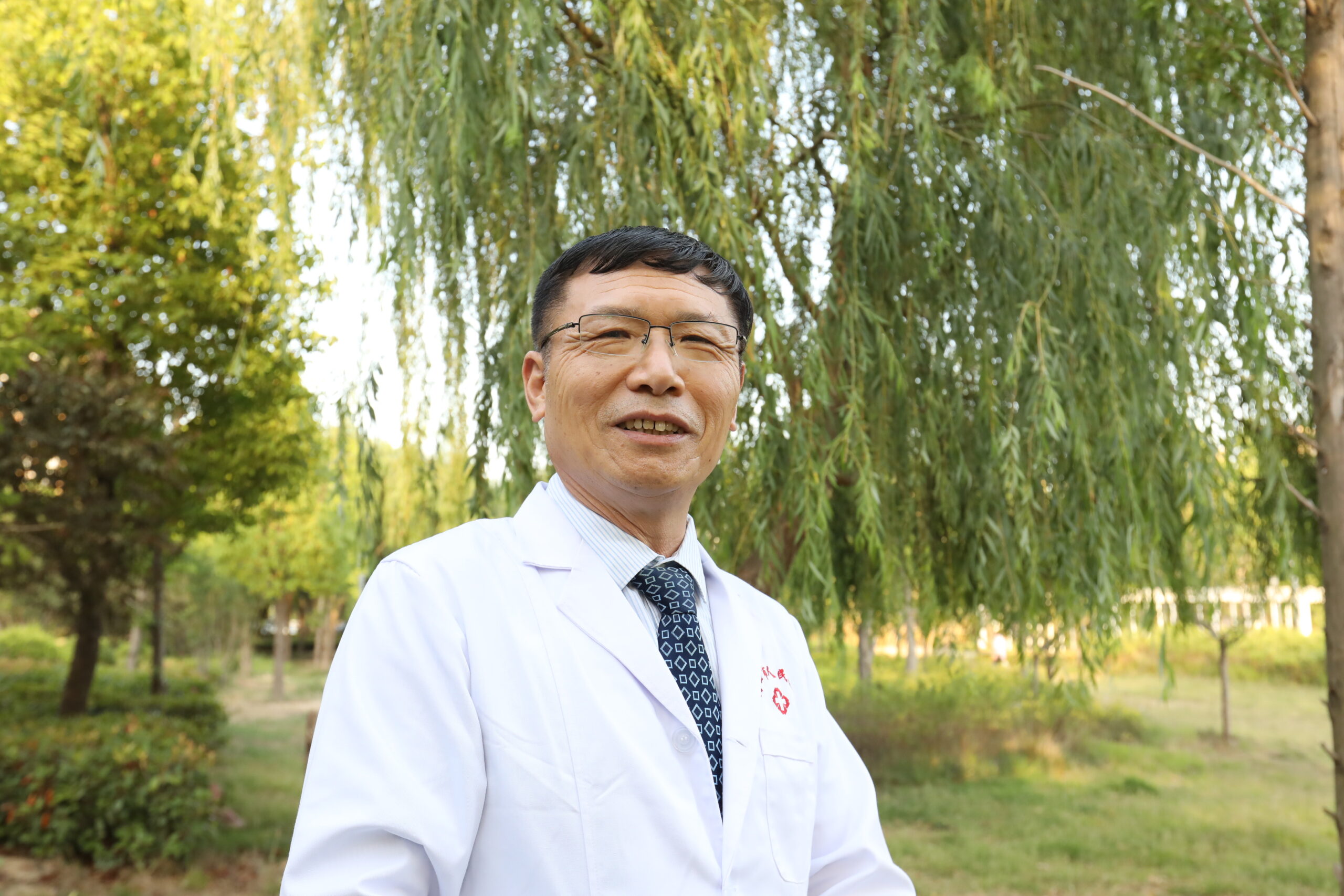 姐姐的除夕，医院的团圆